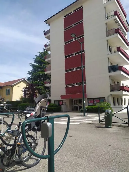 Cabana & Le Central - Proche Lac , Terrasse Et Parking Annecy Apartman